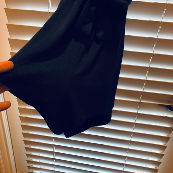 Short romper - Picture 3 of 4